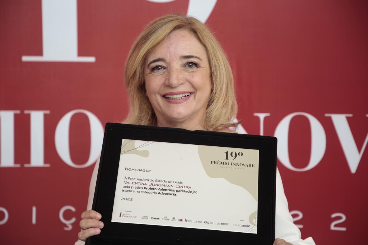 Procuradora goiana Valentina Jungmann ganha menção honrosa no Prêmio Innovare 2022