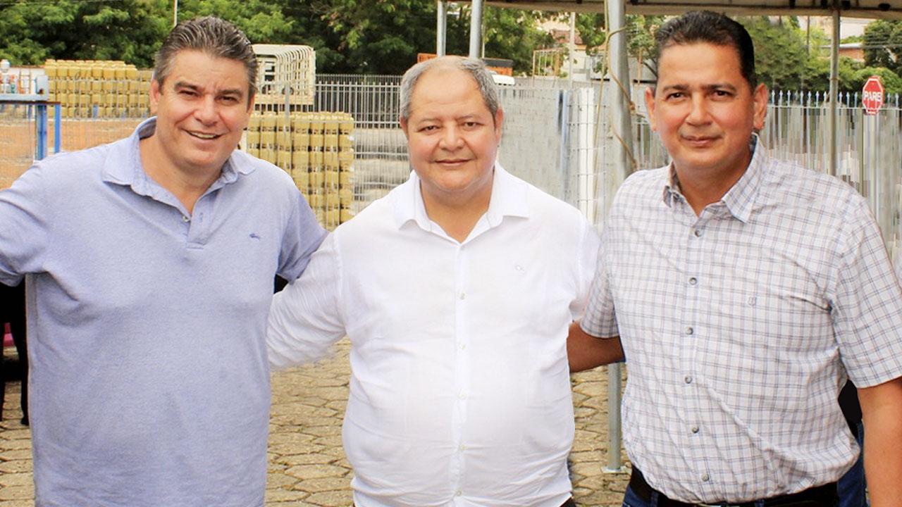 Moisés Domingos: A Pré-candidatura Forte à Câmara de Vereadores de Uruaçu com o Apoio do pré-candidato a prefeito Ozires Ribeiro
