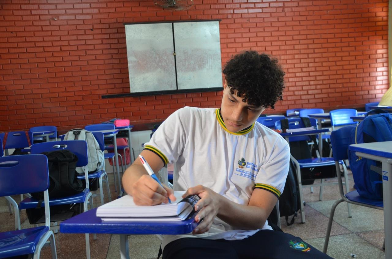 Estudantes da rede goiana de Educação têm maior média na Redação do Enem