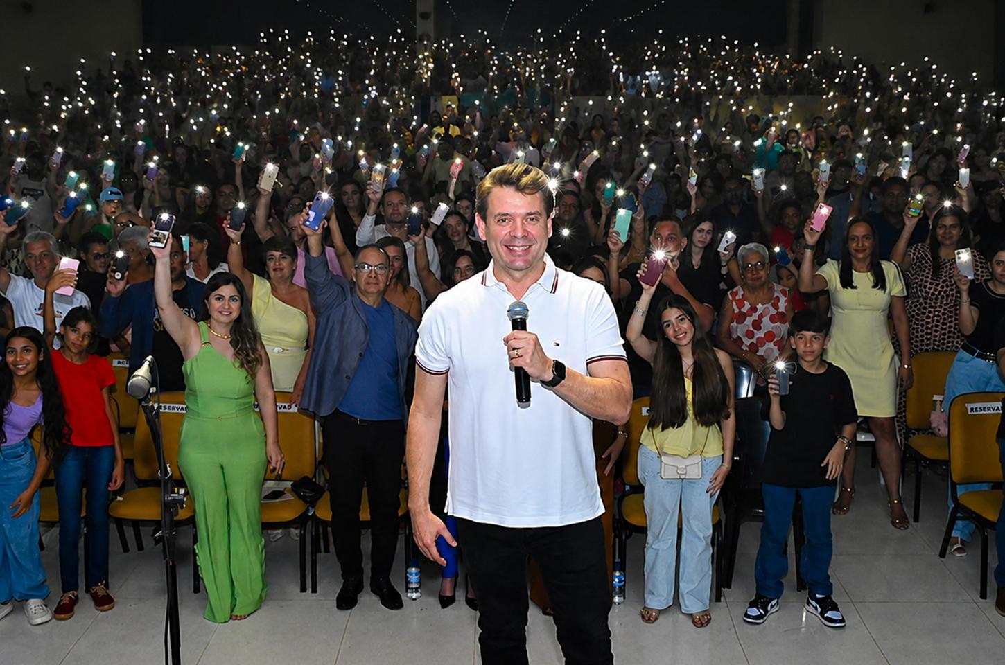 Welton Lemos Celebra com Mais de 1.200 Pessoas o Poder Transformador da Arte em Recital da Casa AME