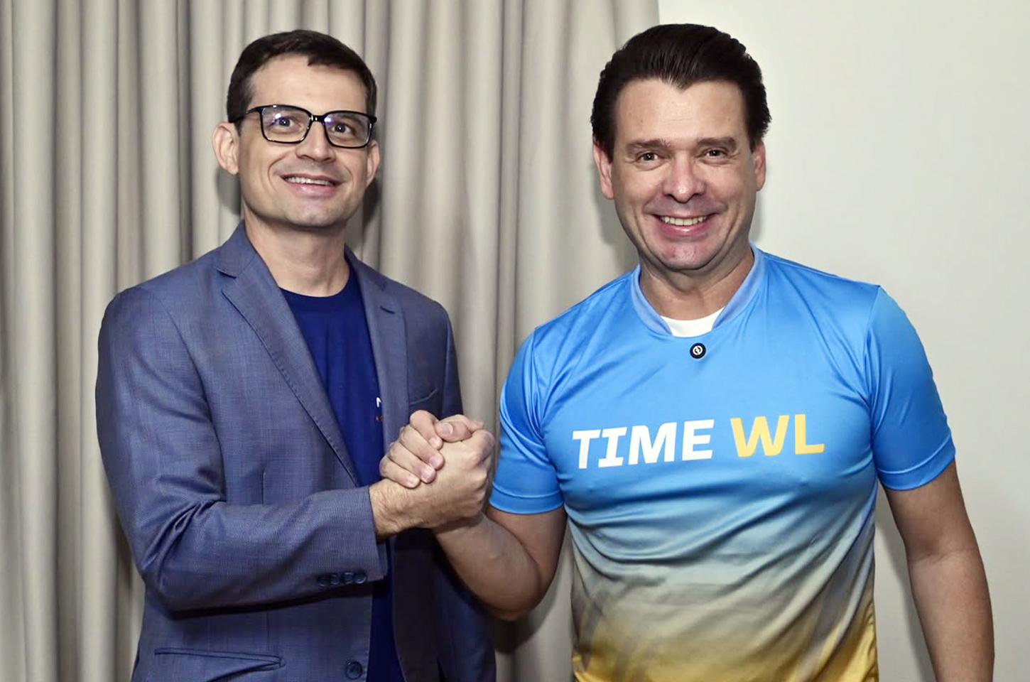 Batuques, energia e protagonismo: Welton Lemos marca a convenção do Novo em Goiás