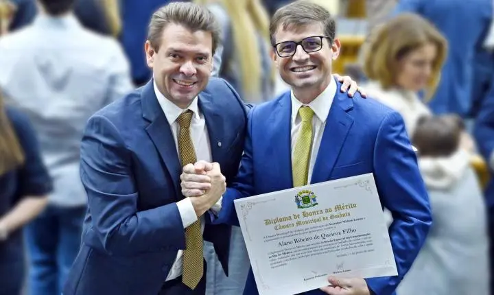 Homenageado por Welton Lemos, Alano Queiroz destaca a união entre medicina e política e projeta o vereador para a Alego