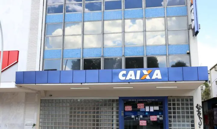 Trabalhadores da Caixa decidem na próxima semana sobre fim da greve